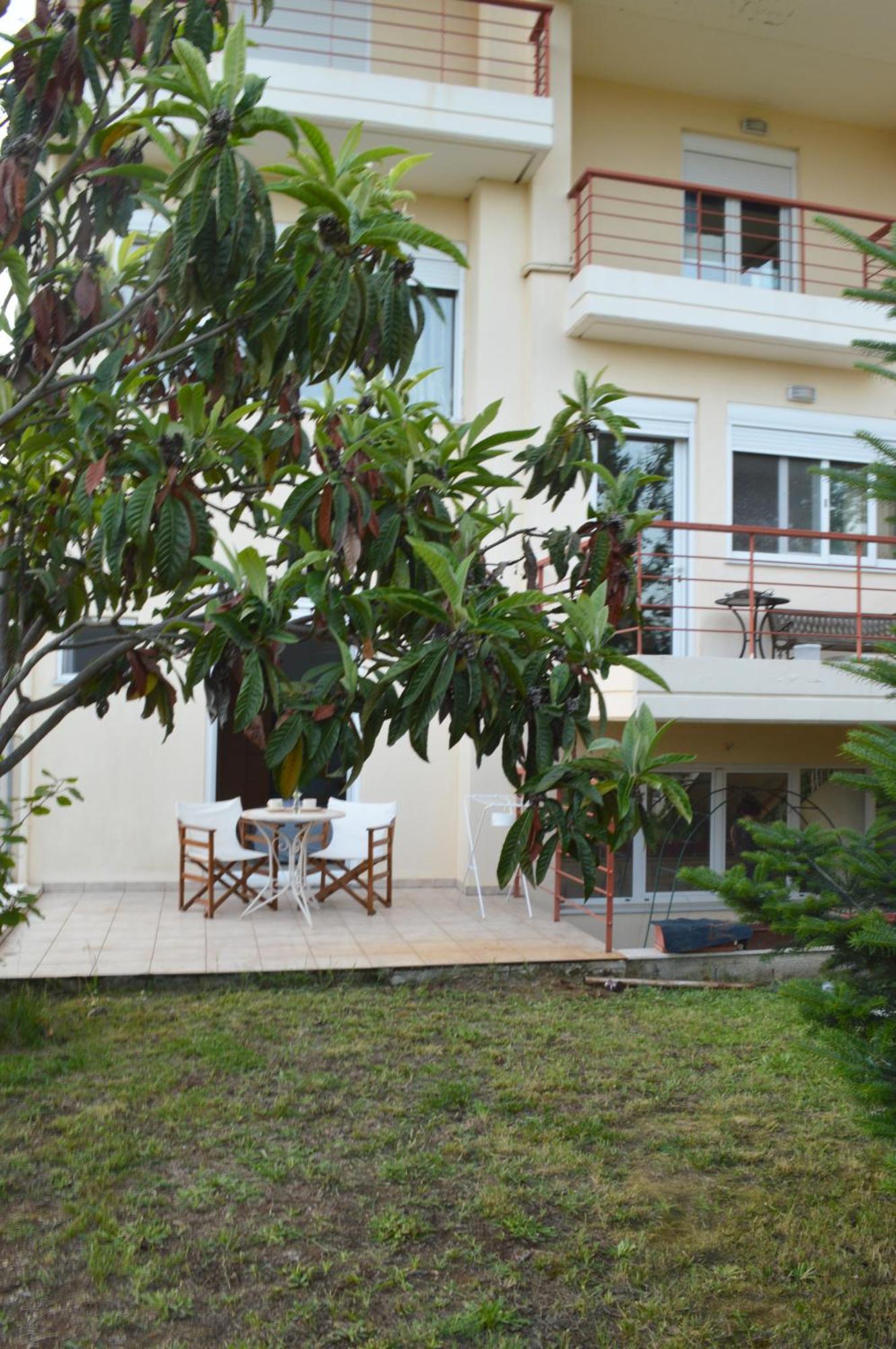 Sunny Retreat With A Garden Terrace Private Room Ioánina Exterior foto